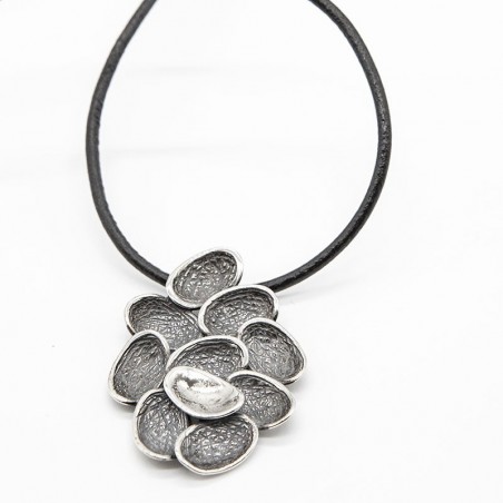 Colgante de plata y cordon de cuero---PLATERIA San Juan- envios en 24h